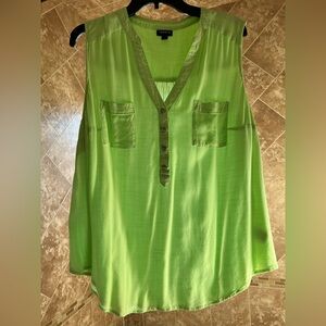 Torrid summer top. Lime green sz 1